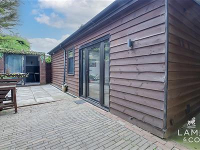 ANNEXE
